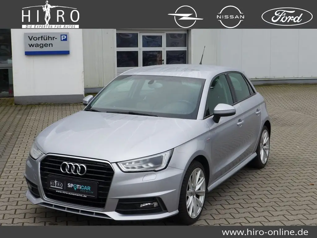 Photo 1 : Audi A1 2017 Petrol