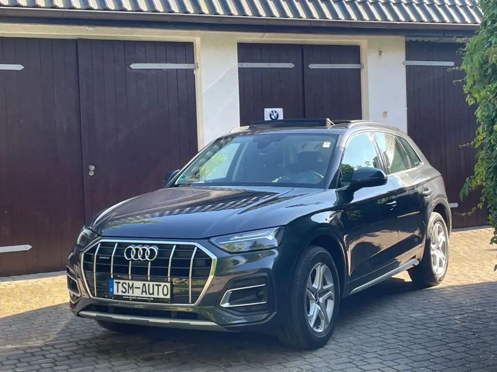 Photo 1 : Audi Q5 2021 Diesel