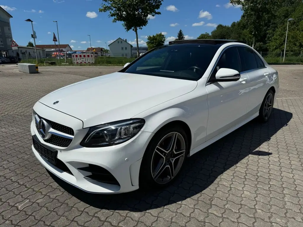 Photo 1 : Mercedes-benz Classe C 2019 Hybride