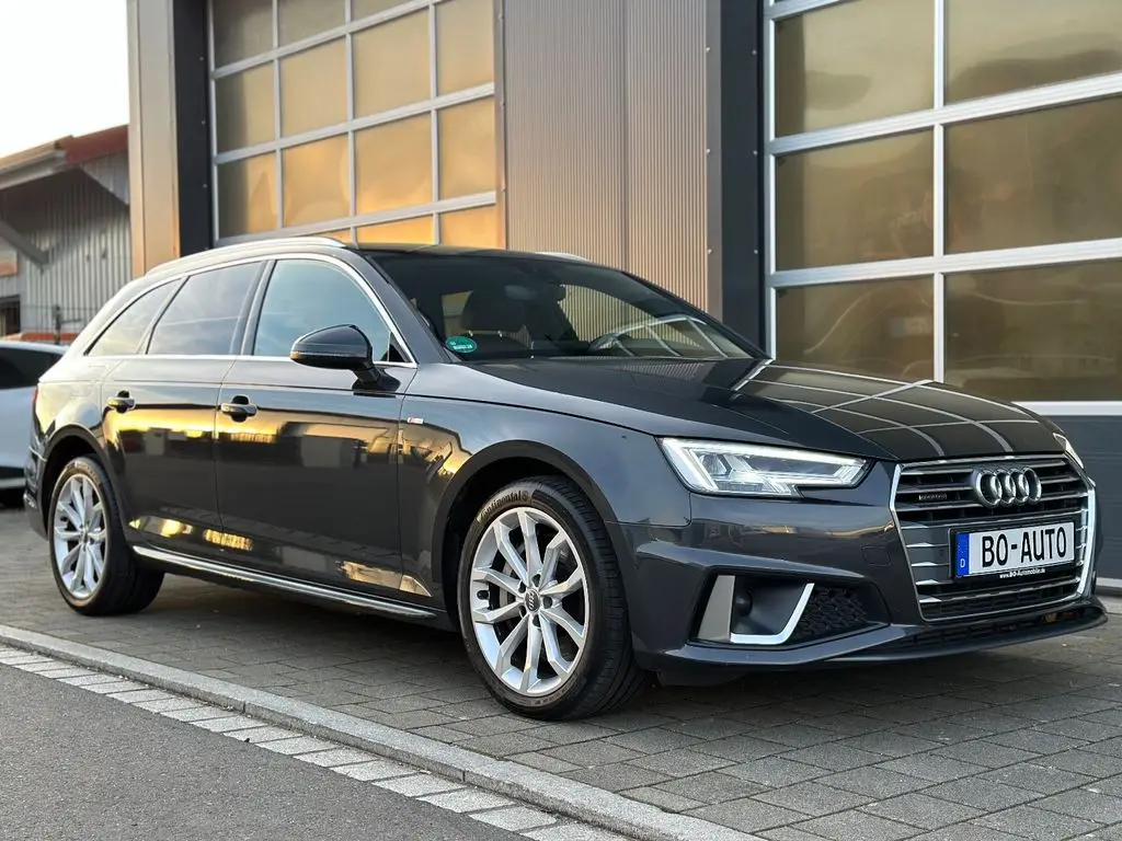 Photo 1 : Audi A4 2019 Diesel