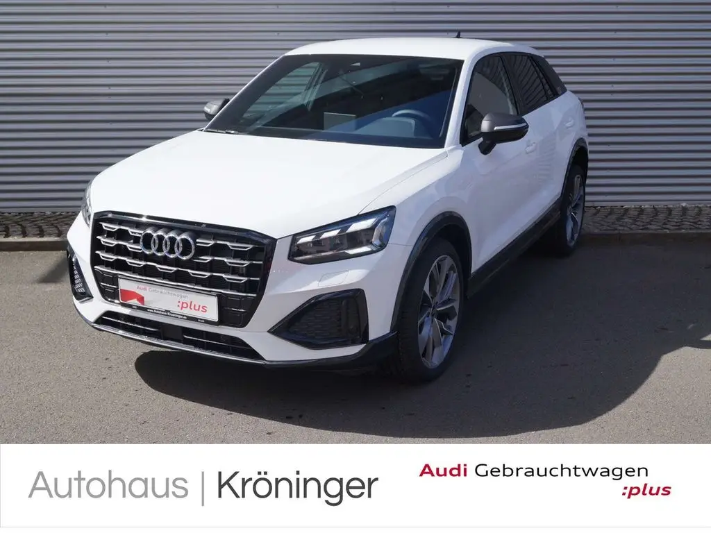 Photo 1 : Audi Q2 2023 Essence