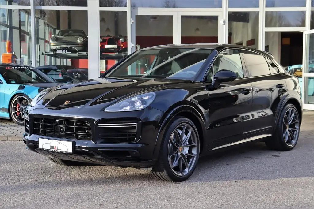 Photo 1 : Porsche Cayenne 2019 Essence