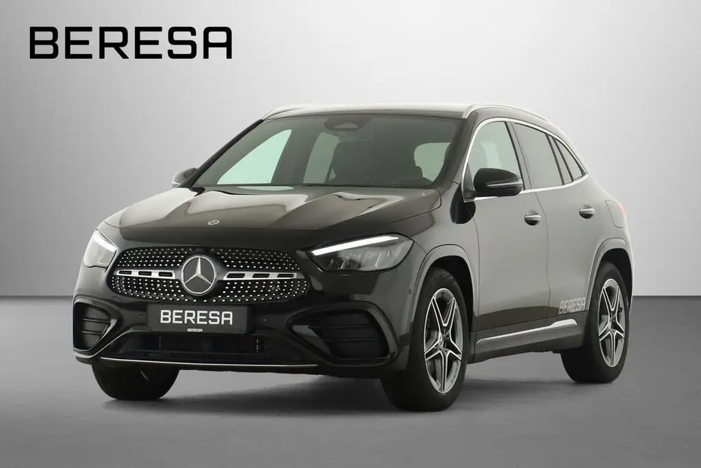 Photo 1 : Mercedes-benz Classe Gla 2024 Essence