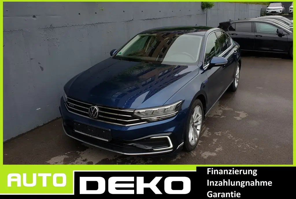 Photo 1 : Volkswagen Passat 2020 Hybride