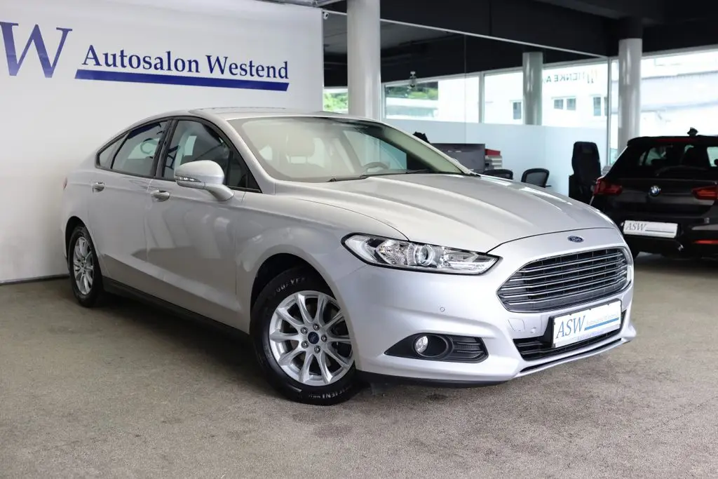 Photo 1 : Ford Mondeo 2018 Petrol