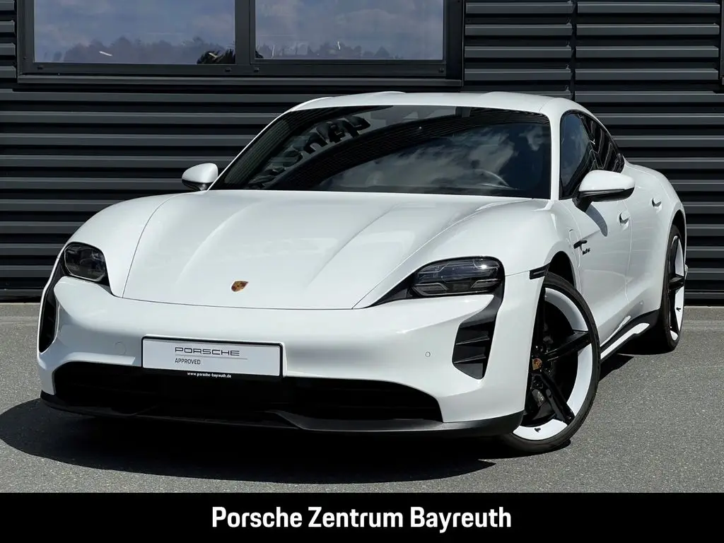 Photo 1 : Porsche Taycan 2021 Non renseigné