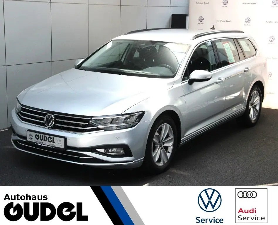 Photo 1 : Volkswagen Passat 2020 Diesel