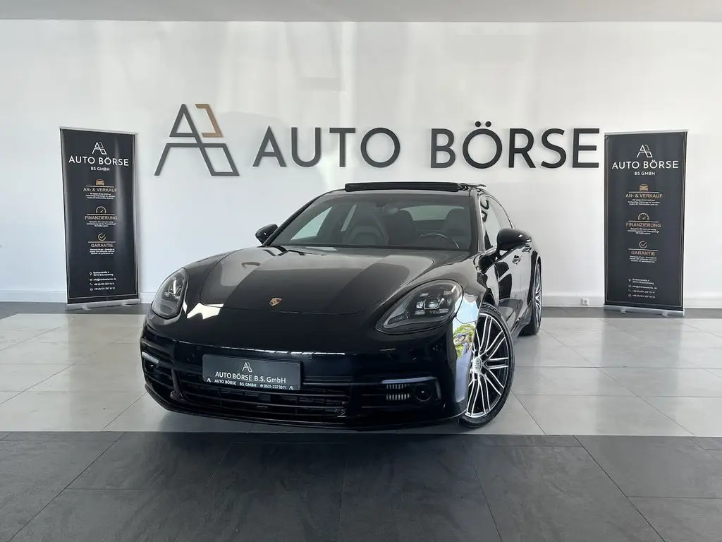 Photo 1 : Porsche Panamera 2018 Petrol