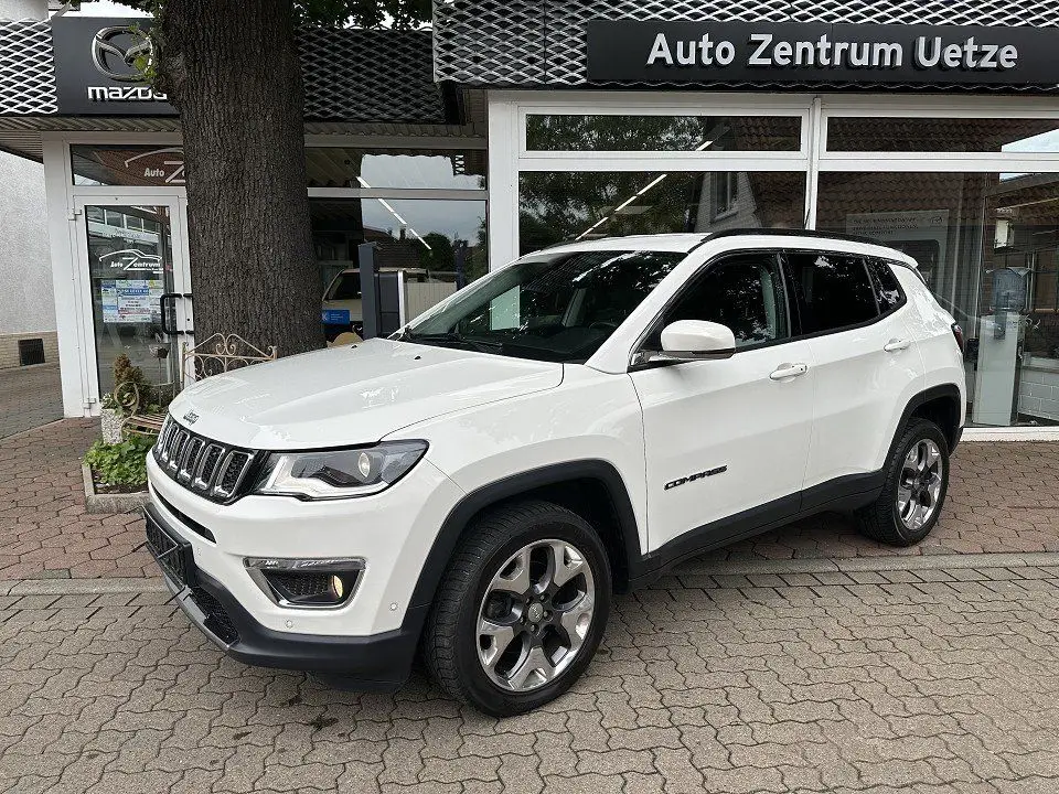 Photo 1 : Jeep Compass 2018 Petrol