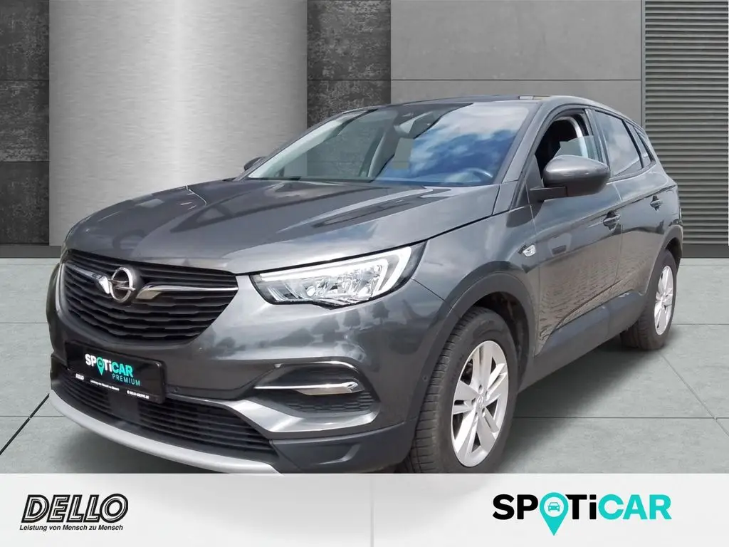 Photo 1 : Opel Grandland 2021 Hybrid