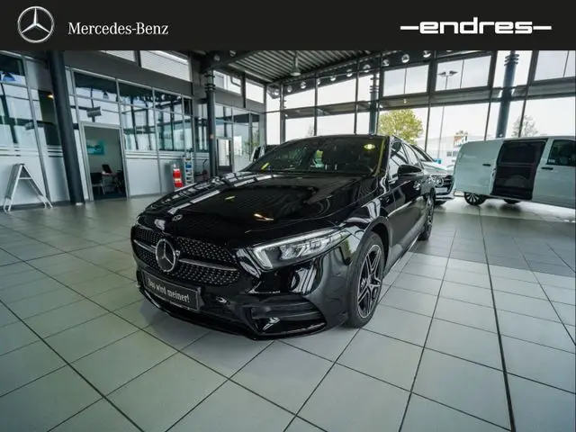 Photo 1 : Mercedes-benz Classe A 2021 Hybride