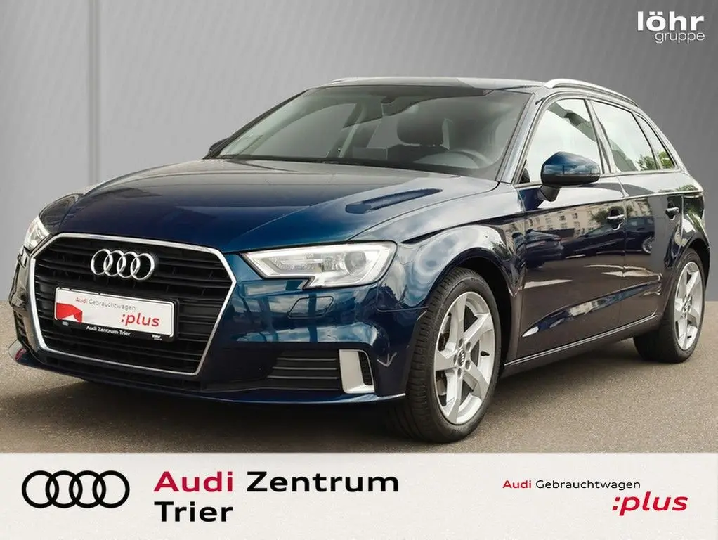 Photo 1 : Audi A3 2019 Petrol