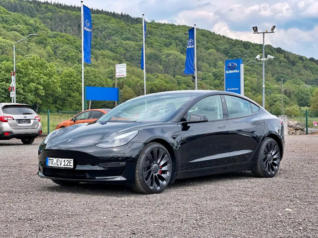 Photo 1 : Tesla Model 3 2023 Not specified