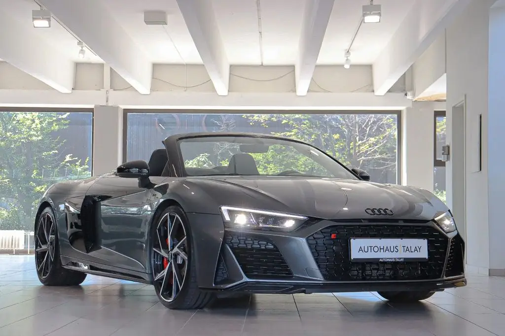 Photo 1 : Audi R8 2021 Essence