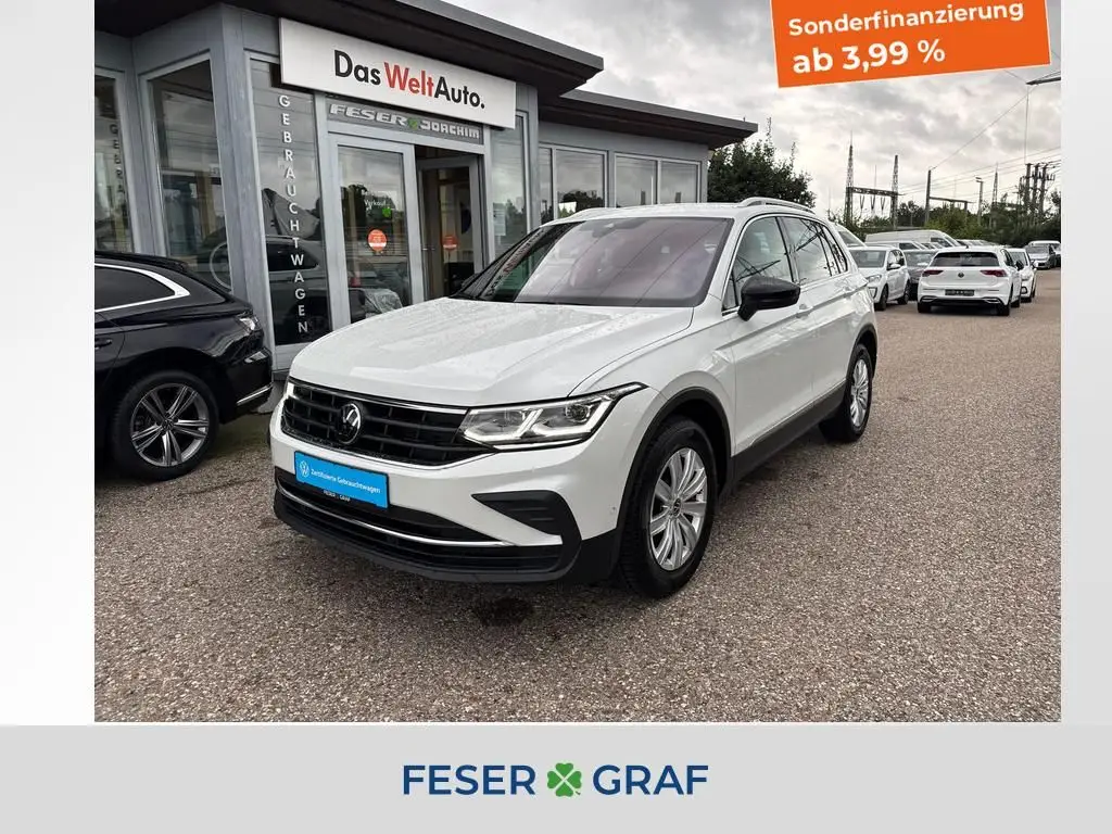 Photo 1 : Volkswagen Tiguan 2023 Petrol