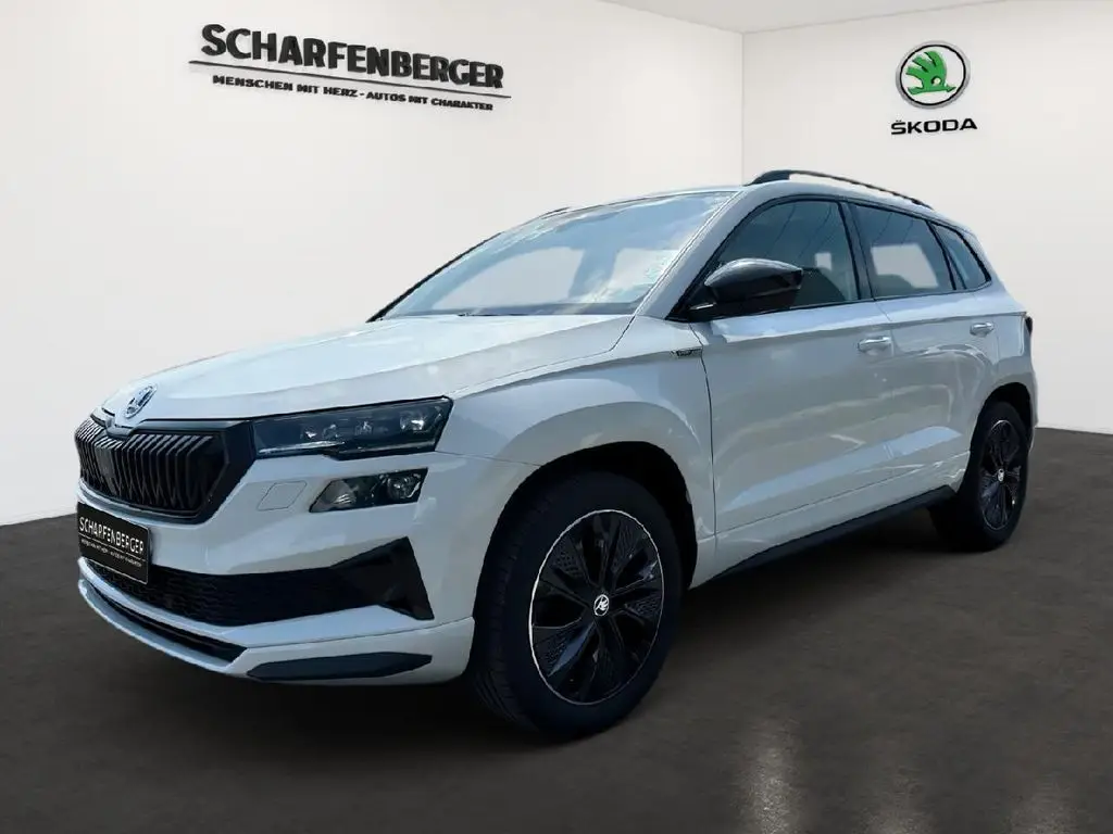 Photo 1 : Skoda Karoq 2023 Essence