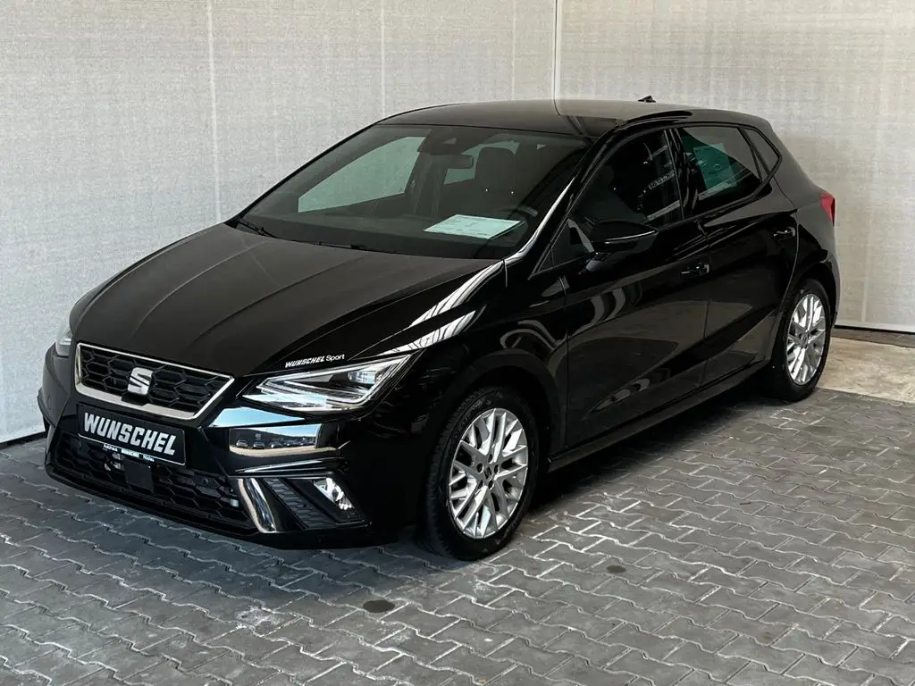 Photo 1 : Seat Ibiza 2023 Petrol