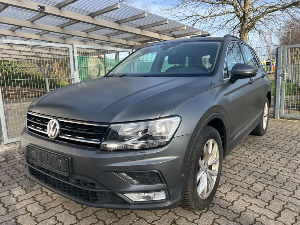 Photo 1 : Volkswagen Tiguan 2017 Diesel