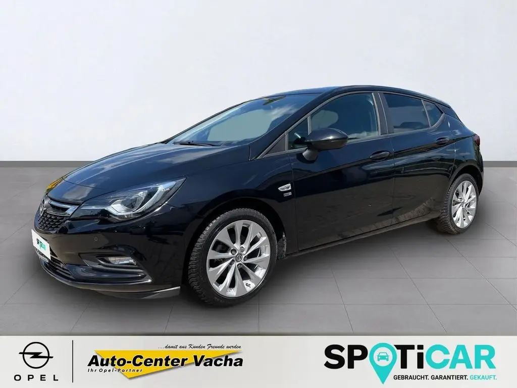 Photo 1 : Opel Astra 2019 Petrol