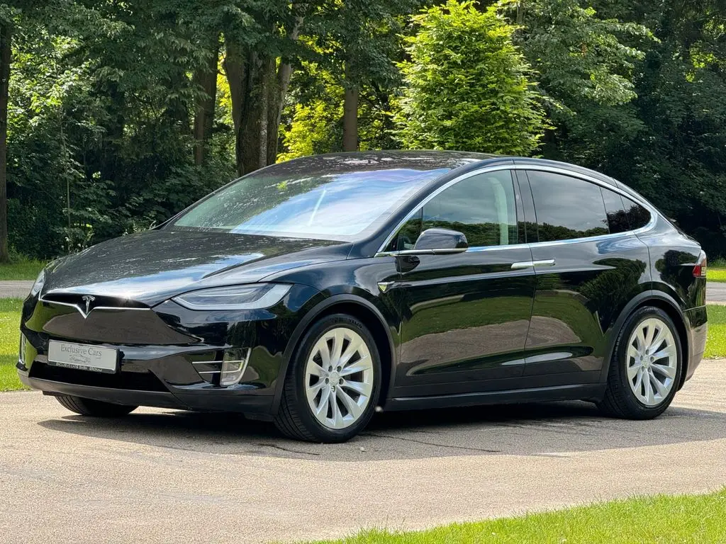 Photo 1 : Tesla Model X 2018 Non renseigné