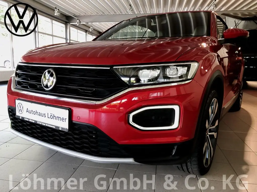 Photo 1 : Volkswagen T-roc 2020 Essence