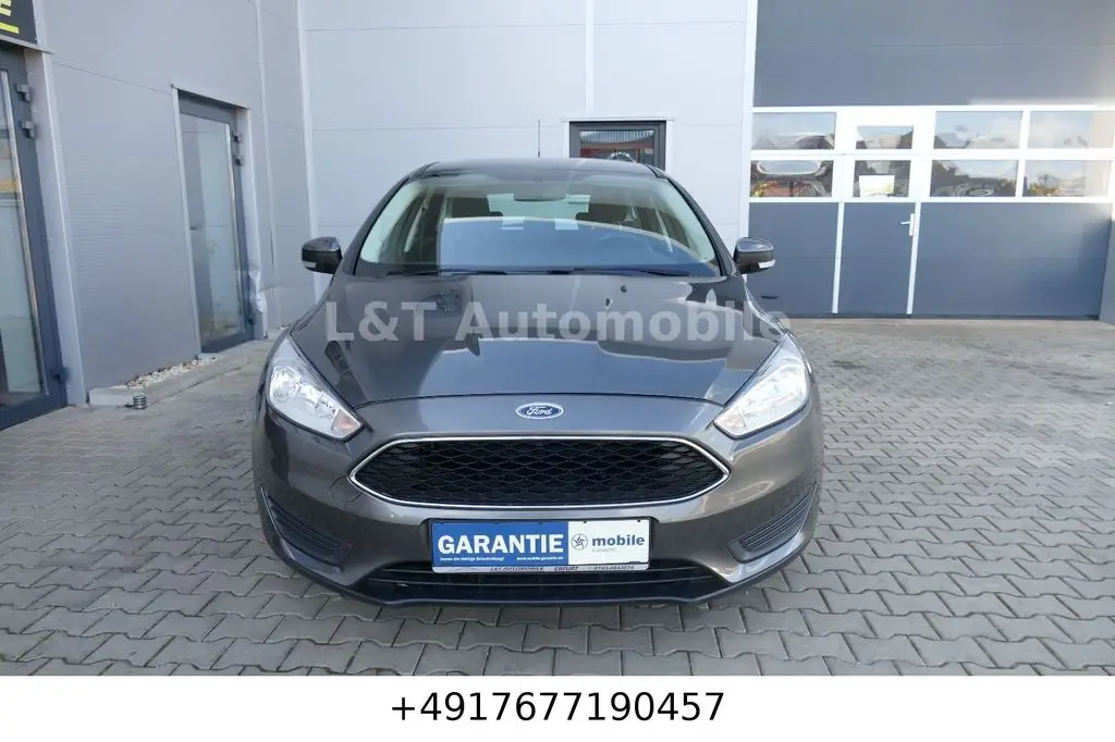 Photo 1 : Ford Focus 2015 Essence