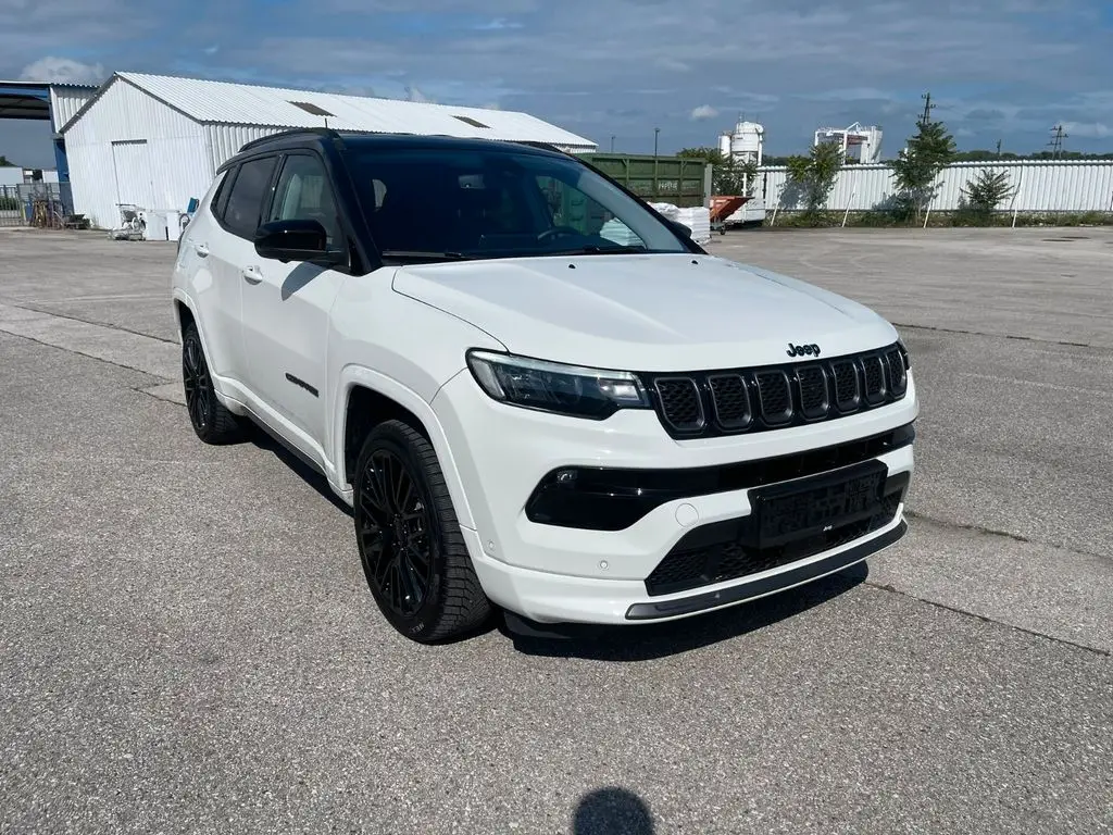 Photo 1 : Jeep Compass 2022 Hybrid