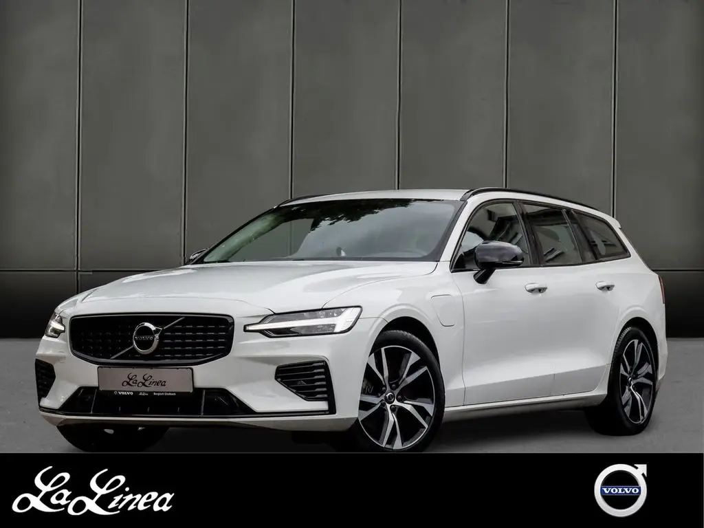 Photo 1 : Volvo V60 2021 Hybrid