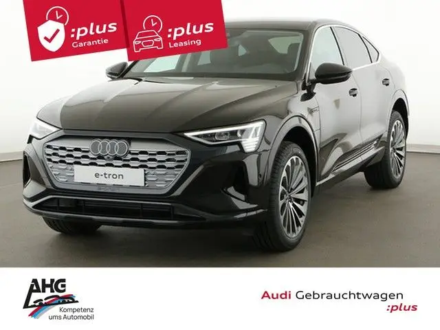 Photo 1 : Audi Q8 2024 Non renseigné