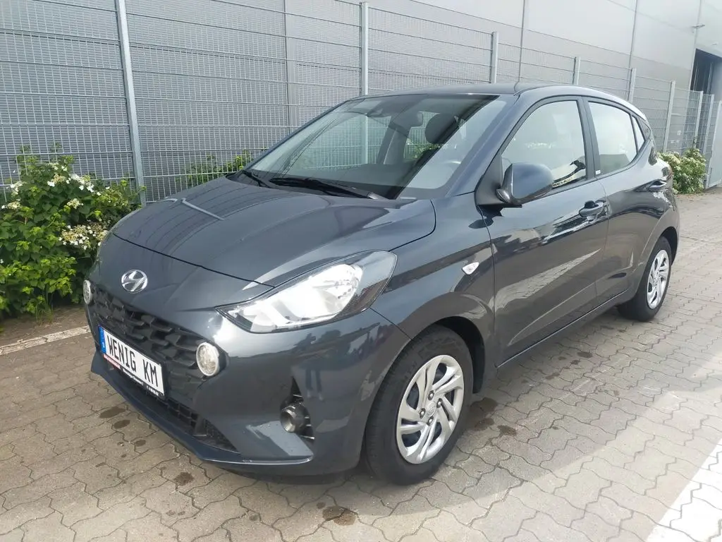 Photo 1 : Hyundai I10 2021 Essence