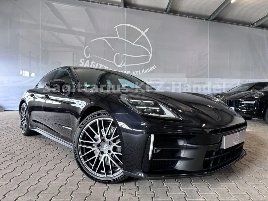 Photo 1 : Porsche Panamera 2024 Essence