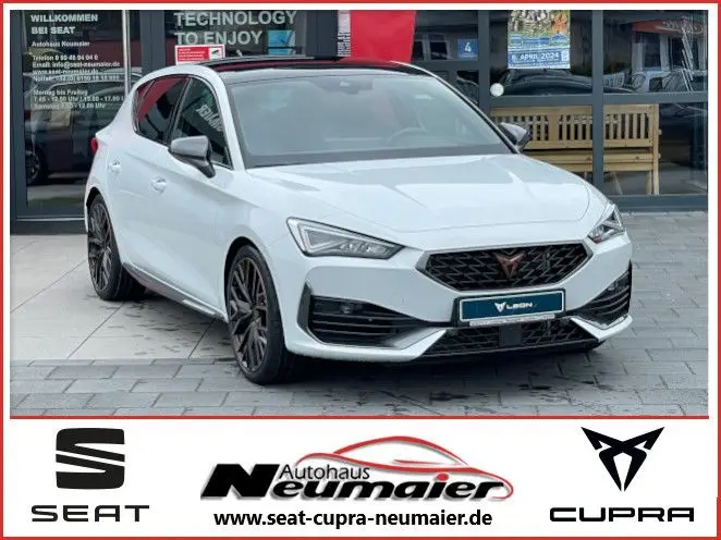 Photo 1 : Cupra Leon 2024 Petrol