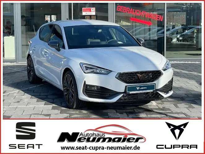 Photo 1 : Cupra Leon 2024 Hybrid