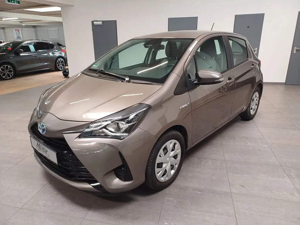 Photo 1 : Toyota Yaris 2019 Hybrid