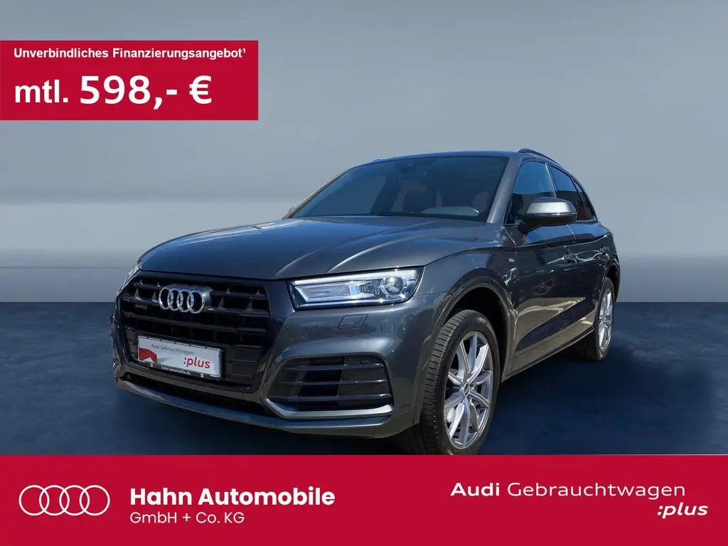 Photo 1 : Audi Q5 2021 Hybride