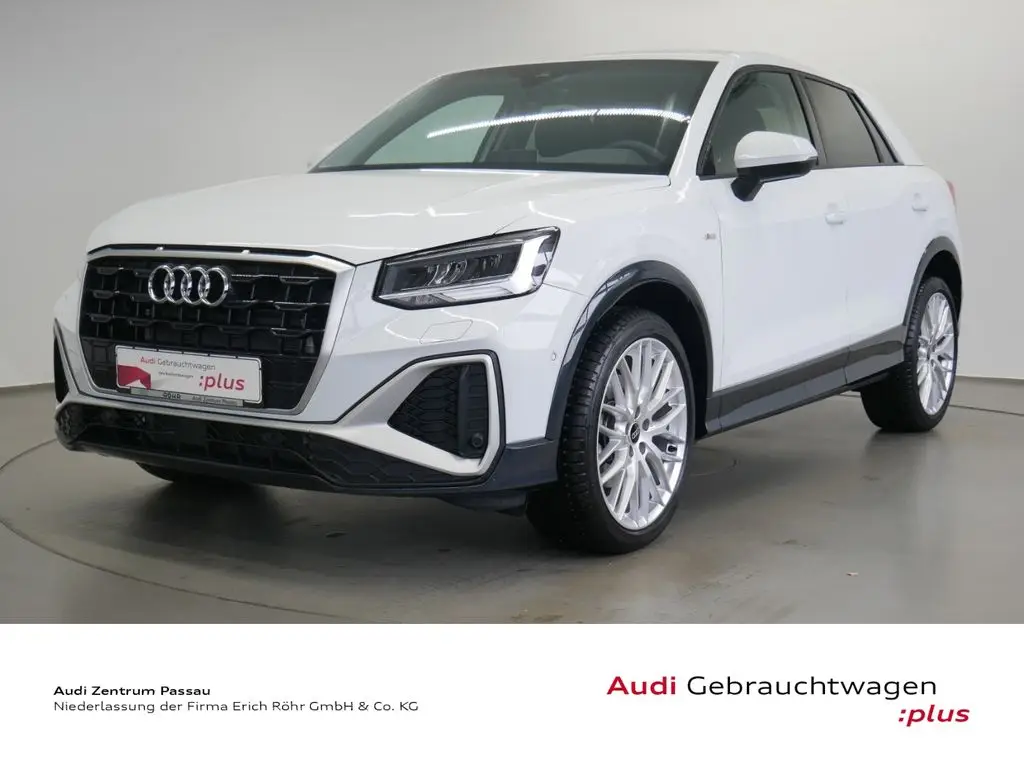 Photo 1 : Audi Q2 2023 Diesel