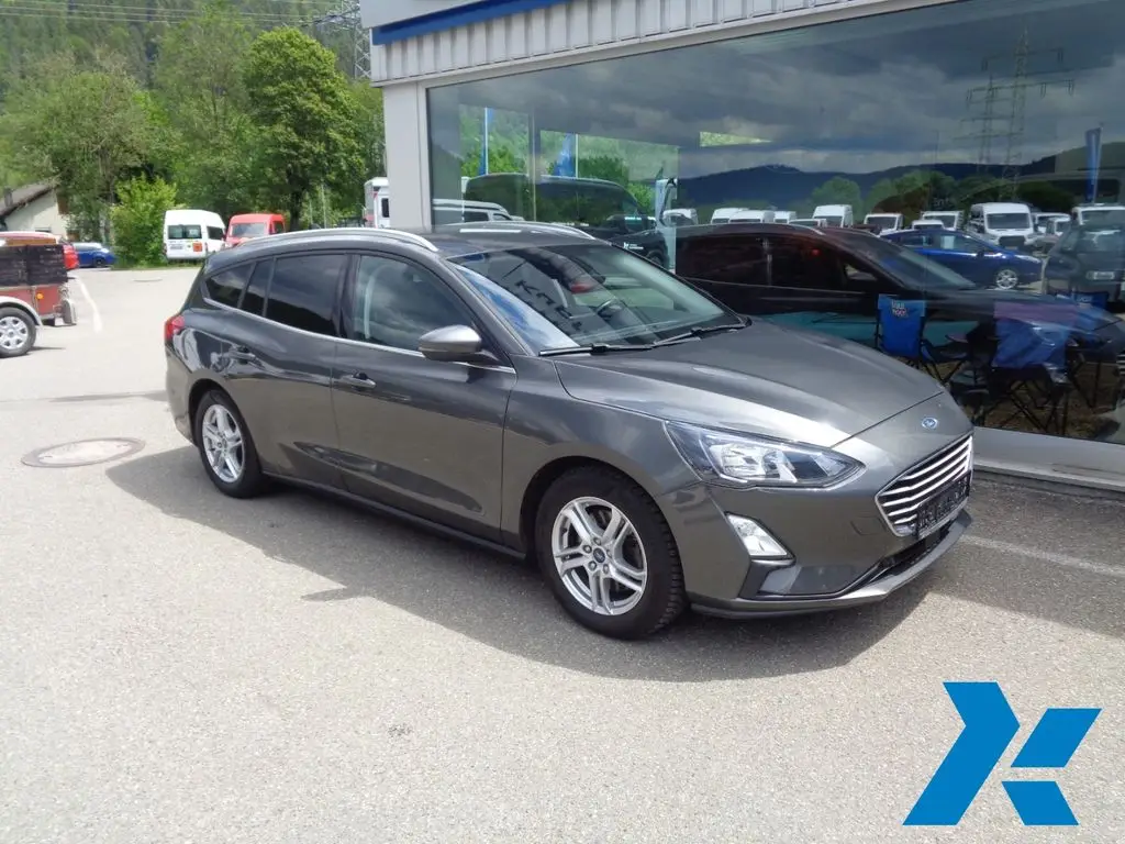 Photo 1 : Ford Focus 2020 Essence