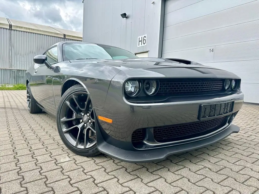 Photo 1 : Dodge Challenger 2023 Petrol