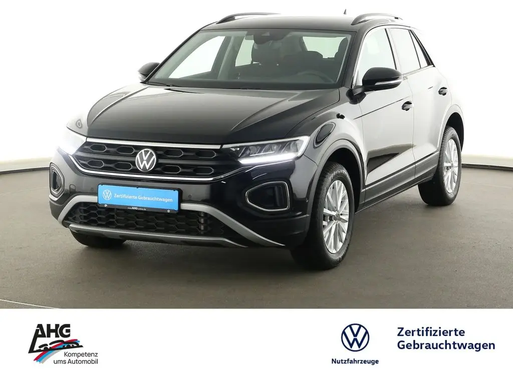 Photo 1 : Volkswagen T-roc 2023 Essence