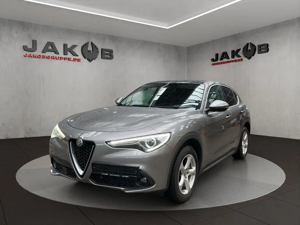 Photo 1 : Alfa Romeo Stelvio 2018 Diesel