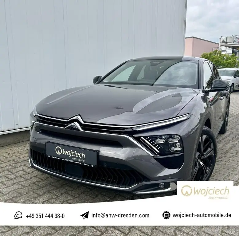 Photo 1 : Citroen C5 X 2024 Hybrid