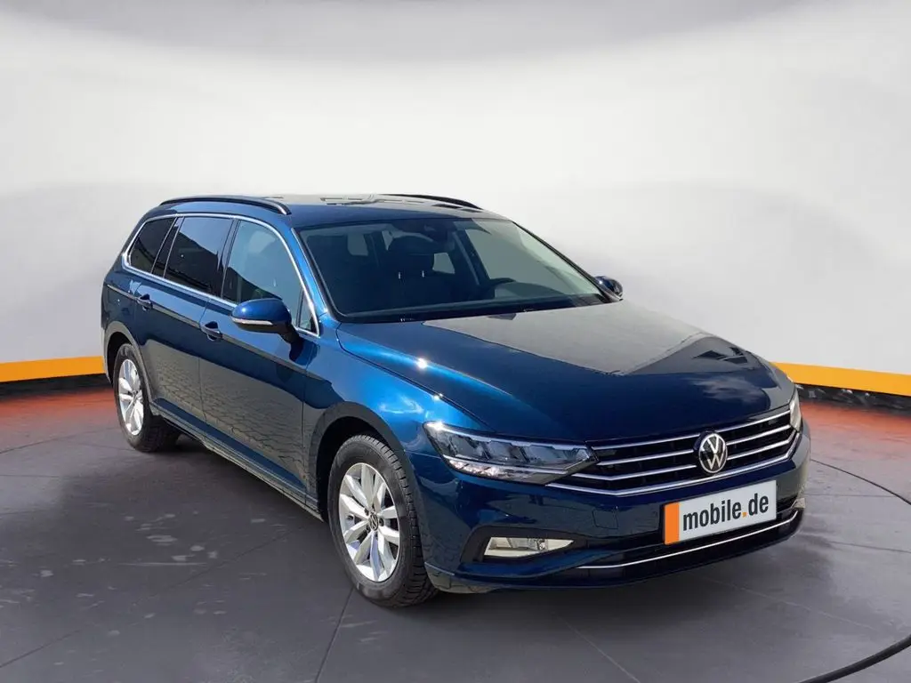 Photo 1 : Volkswagen Passat 2023 Diesel