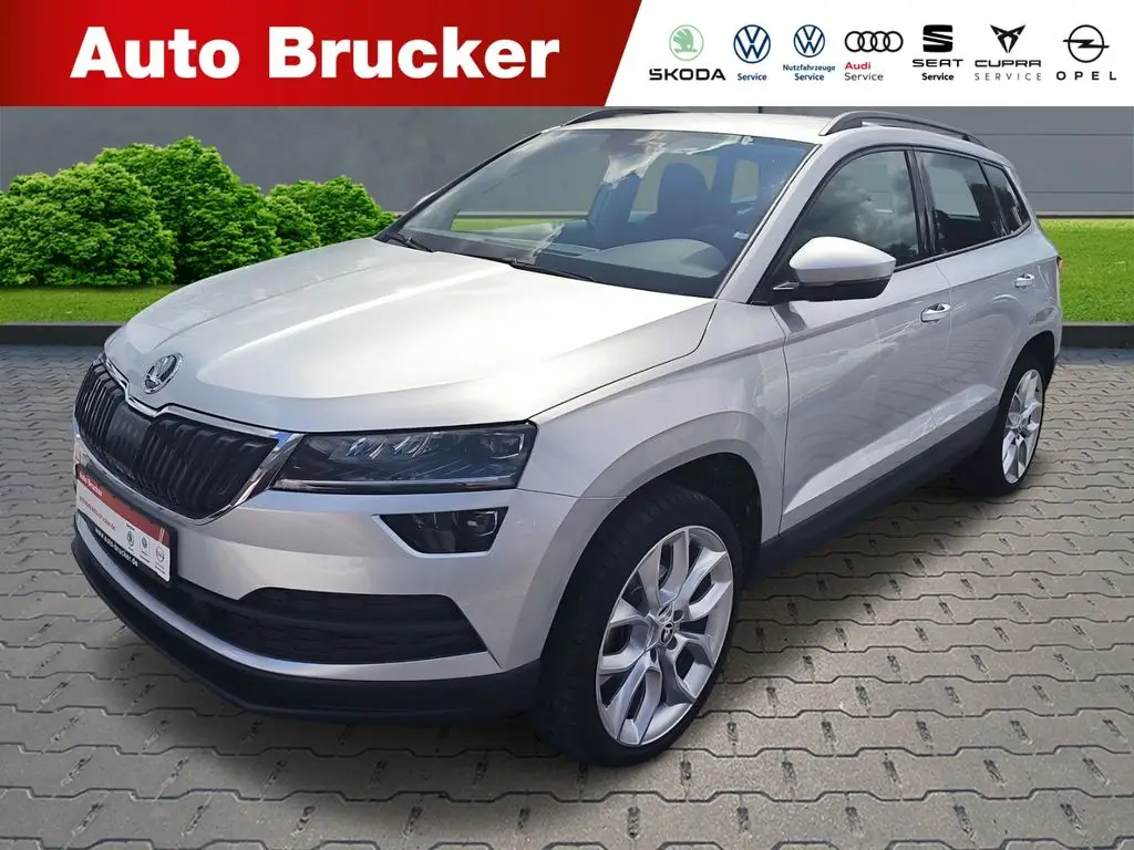 Photo 1 : Skoda Karoq 2020 Essence