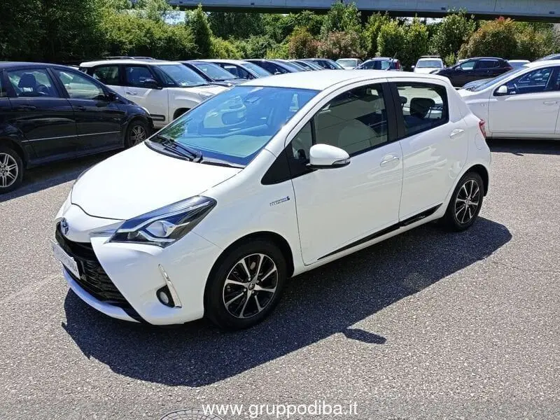 Photo 1 : Toyota Yaris 2018 Hybrid