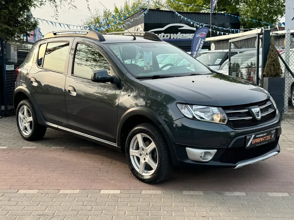 Photo 1 : Dacia Sandero 2016 Essence