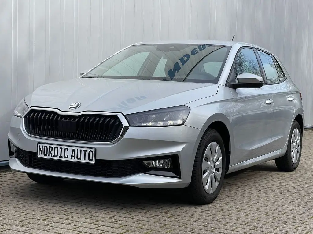 Photo 1 : Skoda Fabia 2022 Essence