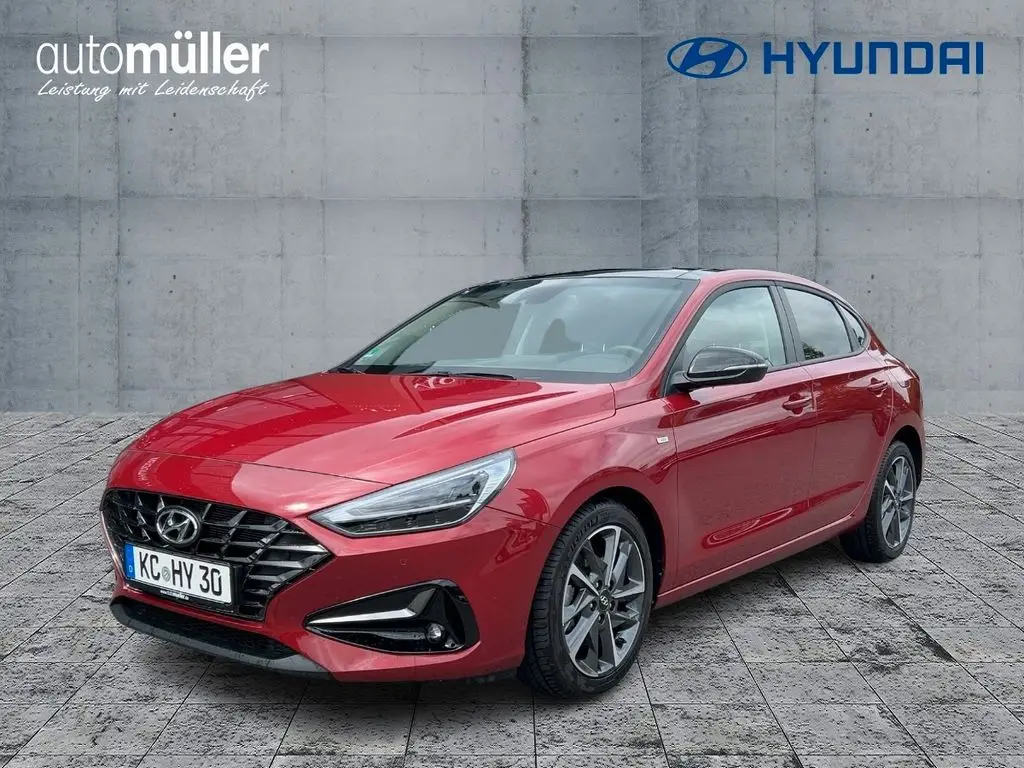 Photo 1 : Hyundai I30 2022 Essence