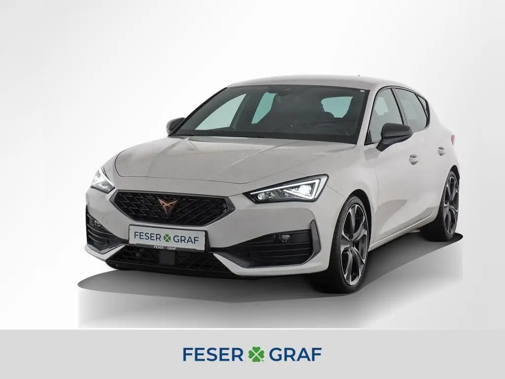 Photo 1 : Cupra Leon 2024 Petrol