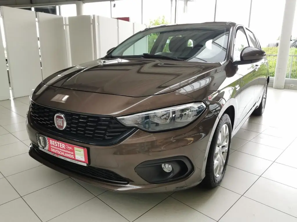 Photo 1 : Fiat Tipo 2020 Essence