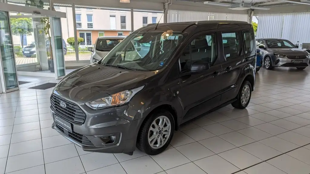 Photo 1 : Ford Tourneo 2020 Petrol